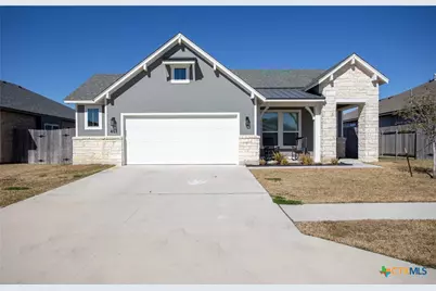 407 Brushy Creek, Victoria, TX 77904 - Photo 1