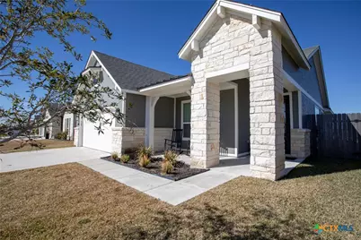 407 Brushy Creek, Victoria, TX 77904 - Photo 3