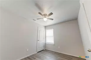 119 Lost Trl, Copperas Cove, TX 76522 - Photo 11