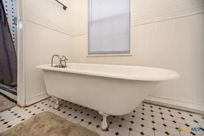 3042 County Road 452, Palacios, TX 77465 - Photo 25