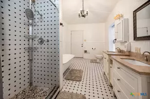 3042 Co Rd 452, Palacios, TX 77465 - Photo 23