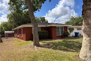 2012 Leon Dr, Port Lavaca, TX 77979 - Photo 21