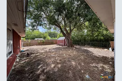 2012 Leon Drive, Port Lavaca, TX 77979 - Photo 17