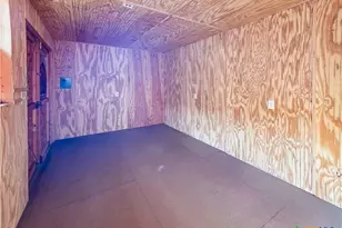 301 Tarpon Dr, Palacios, TX 77465 - Photo 13