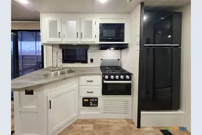 301 Tarpon Drive, Palacios, TX 77465 - Photo 25