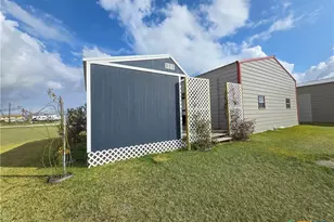 301 Tarpon Dr, Palacios, TX 77465 - Photo 17