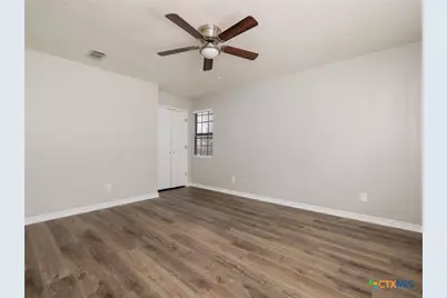 207 W 14th Avenue, Belton, TX 76513 - Photo 15