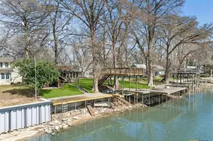 1317 Terminal Loop Rd, Mcqueeney, TX 78123 - Photo 1