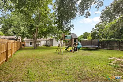 509 W Bois D Arc, Edna, TX 77957 - Photo 25