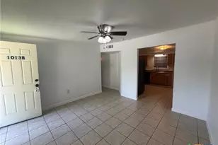 1013 Hackberry St, San Marcos, TX 78666 - Photo 3