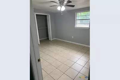 1015 Hackberry Street #B, San Marcos, TX 78666 - Photo 7