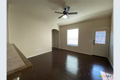 688 Creekside Circle, New Braunfels, TX 78130 - Photo 3