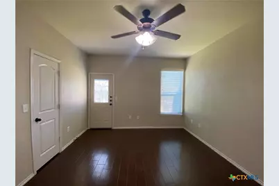 688 Creekside Circle, New Braunfels, TX 78130 - Photo 13