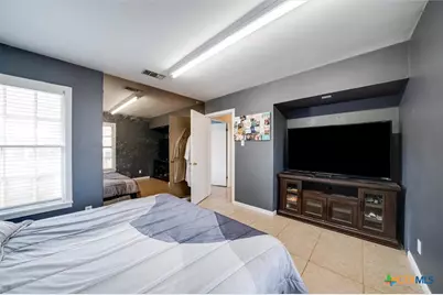 103 Thompson Street, Luling, TX 78648 - Photo 11