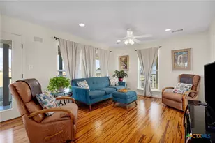 227 Ski Plex Dr, Seguin, TX 78155 - Photo 19