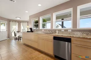 227 Ski Plex Dr, Seguin, TX 78155 - Photo 13