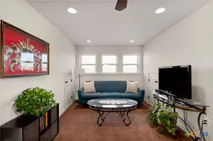 227 Ski Plex Dr, Seguin, TX 78155 - Photo 27