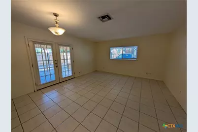 164 S Union Avenue #102, New Braunfels, TX 78130 - Photo 9