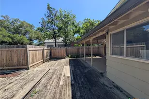 164 S Union Ave, New Braunfels, TX 78130 - Photo 17