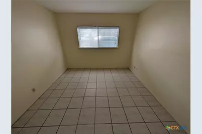 164 S Union Avenue #102, New Braunfels, TX 78130 - Photo 11