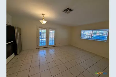 164 S Union Avenue #102, New Braunfels, TX 78130 - Photo 7
