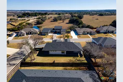 4048 Turning Leaf Drive, Nolanville, TX 76559 - Photo 39