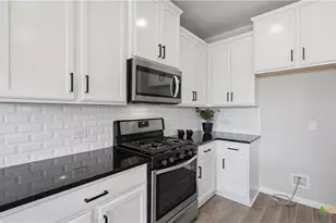 172 Brady Creek Wy, Georgetown, TX 78628 - Photo 7