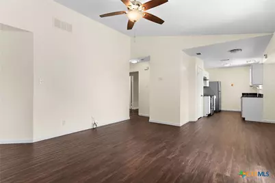 2013 Hinkle Avenue, Killeen, TX 76549 - Photo 3