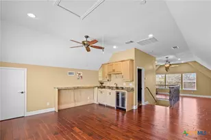 130 Post Oak Cir, Inez, TX 77968 - Photo 35