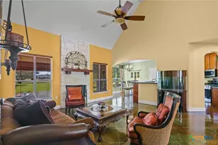 130 Post Oak Cir, Inez, TX 77968 - Photo 7