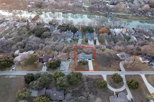 300 Ridge Crest Dr, Seguin, TX 78155 - Photo 25