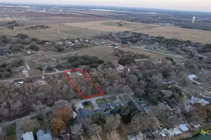 300 Ridge Crest Dr, Seguin, TX 78155 - Photo 29