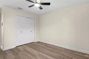 300 Ridge Crest Dr, Seguin, TX 78155 - Photo 11