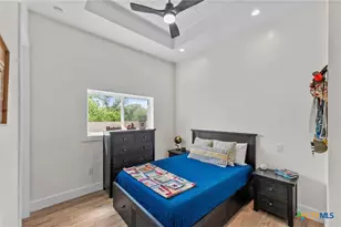 670 Magazine Ave, New Braunfels, TX 78130 - Photo 17