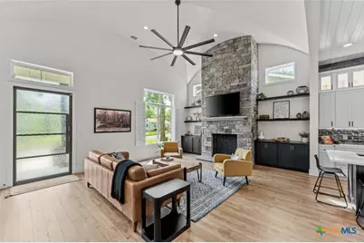 670 Magazine Avenue, New Braunfels, TX 78130 - Photo 5