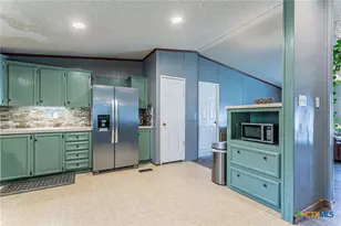 2811 Mimosa Dr, Kempner, TX 76539 - Photo 9