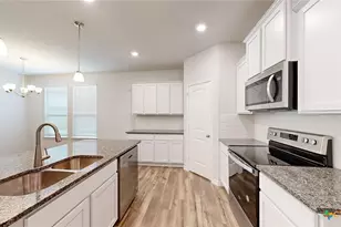 262 Dora Dr, Killeen, TX 76549 - Photo 3