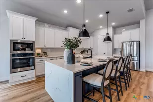 1920 Bighorn Trl, New Braunfels, TX 78132 - Photo 9