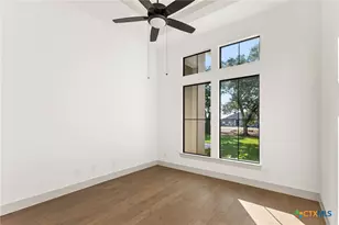 611 Parkview Pl, Canyon Lake, TX 78133 - Photo 29