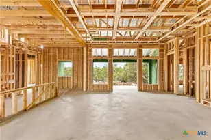 611 Parkview Pl, Canyon Lake, TX 78133 - Photo 3