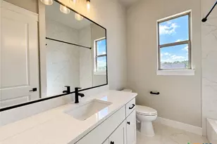 611 Parkview Pl, Canyon Lake, TX 78133 - Photo 21