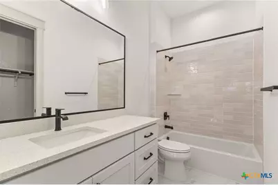 611 Parkview Place, Canyon Lake, TX 78133 - Photo 33