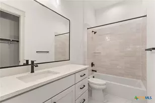 611 Parkview Pl, Canyon Lake, TX 78133 - Photo 33