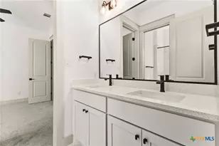 611 Parkview Pl, Canyon Lake, TX 78133 - Photo 31