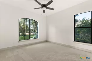 611 Parkview Pl, Canyon Lake, TX 78133 - Photo 33