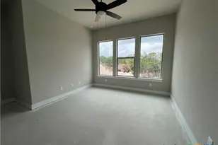 611 Parkview Pl, Canyon Lake, TX 78133 - Photo 13