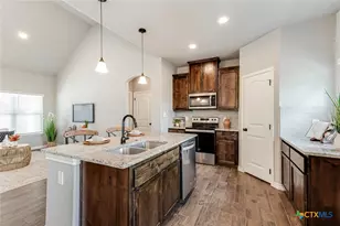 1127 Cedar Bend, Canyon Lake, TX 78133 - Photo 15