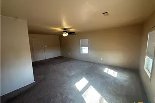 421 S 32nd St, Temple, TX 76501 - Photo 9