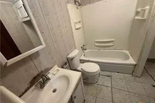 421 S 32nd St, Temple, TX 76501 - Photo 13