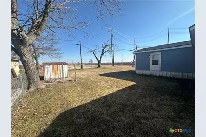 421 S 32nd Street, Temple, TX 76501 - Photo 15